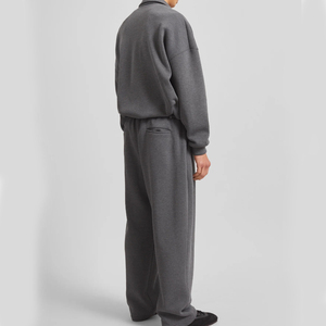 OEM Fashion Tracksuit Set 2026 Custom Logo Men Sport Tracksuit Set Fleece Soft Breathable Streetwear High Quality Jogging Suits - Product Image 5