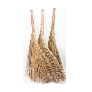 Balais de noix de coco fabriqués à partir de balai de noix de coco bâton balai durable outils de nettoyage abordables - Product Image 1