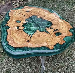 Mesa de centro de resina epoxi de madera personalizable Opciones únicas Personalización de su sala de estar Espacio de comedor Venta disponible - Product Image 1