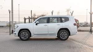 Toyota Land Cruiser VXR 2025 3-5L AWD Transmission intégrale automatique V6 Bi-turbo Essence SUV Voiture de luxe - Product Image 3