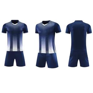 Ensemble de maillots de football personnalisés OEM en gros, impression numérique, couleur personnalisée, antibactérien, séchage rapide, respirant, polyester, équipe de football - Product Image 3