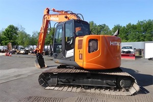 HITACHI รถขุดรถขุดขนาด13ตันรถขุดไฮขุดมือสอง2016ฮิตาชิมินิแบบญี่ปุ่นต้นฉบับ ZX135US-5B - Product Image 4