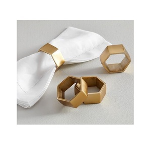 Rond de serviette en métal le plus vendu en or fini avec un design unique pour la décoration de table et la décoration de mariage - Product Image 6