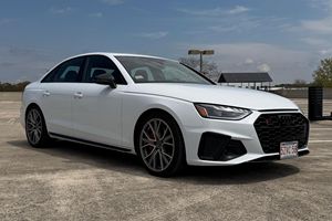 Audi S4 Premium Plus 2023 Usado, Motor Turbo V6 de 349 hp, Paquetes S Sport y Black Optic Plus, Sin Modificaciones - Product Image 1