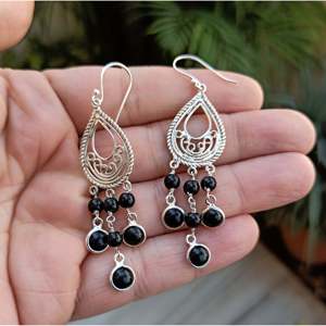 Handmade 925 Sterling <b>Silver</b> Dangle Drop <b>Earrings</b> Black Onyx Gemstone Vintage Style Water Drop Pattern Hypoallergenic - Product Image 3