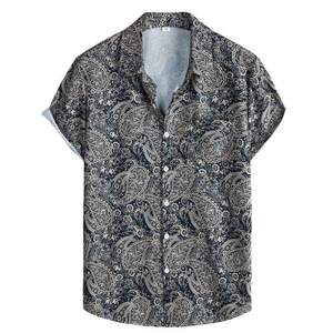 เสื้อยืดผู้ชายสีพื้นแขนสั้นแต่งกระดุมแฟชั่น - Product Image 4