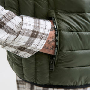 Men's <b>Cheap</b> Winter Jacket Puffer Lightweight Sleeveless Outdoor Puffy Vest Casual Lightweight <b>Gilet</b> Waistcoat Packable Vest - Product Image 4