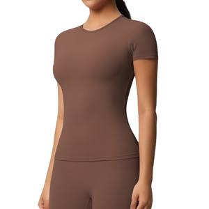 Camiseta Deportiva de Compresión Personalizada de Alta Calidad, Corte Regular, para Gimnasio, Unisex, Manga Corta, Cuello Redondo, Tops de Yoga, Suavidad Frontal, Formal - Product Image 4