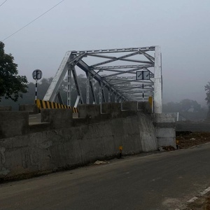 Viga de Acero para Construcción de Puentes, Elemento Estructural de Acero Aleado con Tolerancia del 1% por Peso Real - Product Image 2