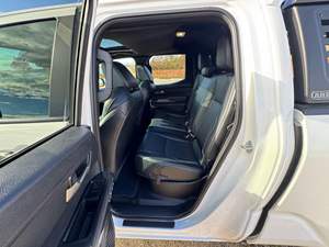 Tacoma TRD Off-Road Double Cab 4x4 2025 - Product Image 3