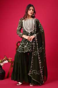 Robe de créateur matériel Sharara Garara Robes de mariée de créateur pakistanaise Collection Sharara costume avec long Kameez - Product Image 4
