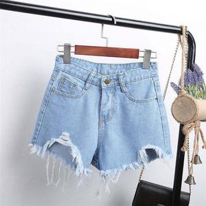 Shorts en jean décontractés en coton imprimé personnalisé, écologiques, déchirés, pour femmes, longueur genoux - Product Image 2