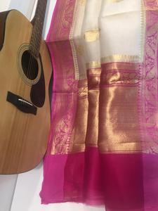 Sari de seda de brocado blanco rosa hecho a medida con diseño metálico de Paisley para niñas, ropa de reventa, suministro de tela, tienda de diseñadores - Product Image 3