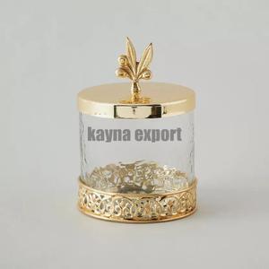 Pot de stockage des aliments élégant en forme de cylindre avec couvercle en métal doré avec couvercle fantaisie pour le stockage des biscuits et des fruits secs - Product Image 4