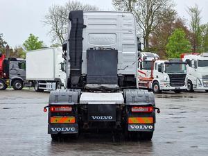 Nouveau Camion Tracteur Diesel VOL_VO FH 6x4 Euro 5 Automatique 451-500HP Capacité 31-40T Direction à Gauche Caméra Arrière 360° - Product Image 4