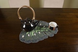 Handmade Glass <b>Beaded</b> Leaf Design <b>Placemat</b> for Dining Table Center or Kitchen Christmas & New Year Gift - Product Image 3