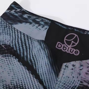 2025 Best-seller en gros Sublimation personnalisée haut de gamme tissu léger fendu séchage rapide complet imprimé course Mma Bjj Shorts - Product Image 5