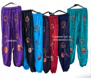 ชุดนอนกางเกงทรงฮาเร็มสำหรับผู้หญิงพิมพ์ลายเรยอนด้านหน้ามีจีบและปิดด้วยเชือกรูดสไตล์อินเดียชุดนอนฤดูร้อน - Product Image 1