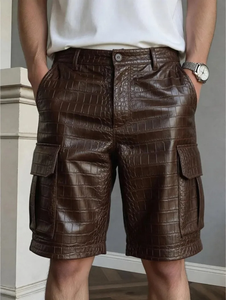 Shorts cargo pour homme en cuir gaufré imitation crocodile noir, taille mi-haute, fermeture boutonnée, style décontracté Bermuda avec poches - Product Image 4