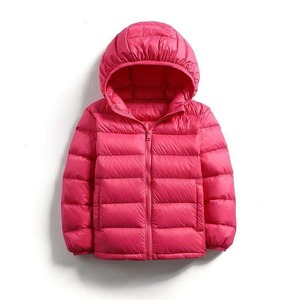 Chaqueta acolchada de poliéster 100% unisex personalizada para niños, chaqueta cálida con capucha de burbuja con bolsillos para niños - Product Image 5