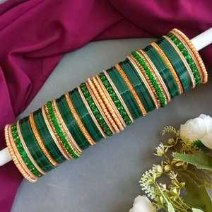 Brazaletes de acrílico nupciales florales de perlas de imitación de fabricante indio de alta calidad, brazaletes de cristal CZ Kundan, conjunto de joyería india para mujer - Product Image 2