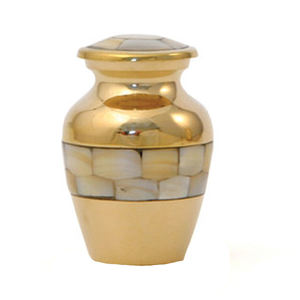 Top Leading Metal Brass MOP Design Urna de cremación infantil Ataúd elegante para cenizas funerarias de bebé - Product Image 1