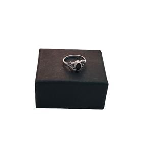 Elegante anillo de bodas de plata de ley 925 para mujer, hecho a mano, piedra preciosa de ónix negro facetado, acabado de alto pulido, bisel de estilo étnico - Product Image 1