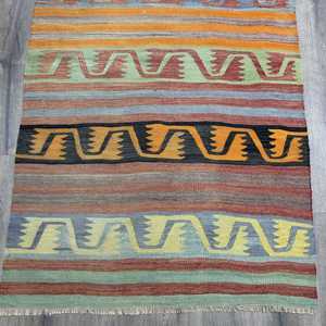 พรมคิลิมวินเทจขนาด 3.3x11.5 ฟุต สีน้ำตาลลายดอกไม้ พรมขนสัตว์ตุรกี - Product Image 2