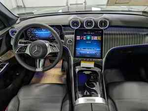 Gran Demanda 2025 GLC 300 AWD 4MATIC SUV 2.0L Motor Turbo de 4 Cilindros en Línea con Sistema Híbrido Ligero de 48V - Product Image 6