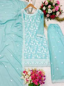 Dernier Designer Pure Chinnon Soie Avec Broderie Lourde Fil De Coton Travail Palazzo Suit Par FabZone - Product Image 2