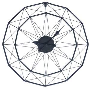 Reloj de Pared de Hierro de Nuevo Diseño con Acabado Dorado y Negro, Perfecto para la Decoración de la Sala de Estar o el Dormitorio - Product Image 4