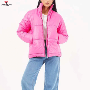 Veste matelassée longue pour l'automne/l'hiver, ceinture sur le devant, respirante, imperméable, rembourrage en coton pour une utilisation en extérieur, vente en gros disponible - Product Image 4