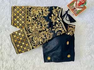 Ropa de boda de alta calidad, Khatli de seda fantasma de más bajo precio, trabajo con codificación y Zari, venta al por mayor de Surat - Product Image 5