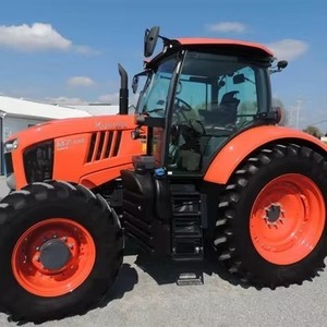 Pour tracteur agricole M7131 120HP 4x4 4WD - Product Image 1