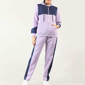 OEM último diseño mujeres chándales verano con capucha sólido pesado algodón mangas regulares mejor venta Venta caliente - Product Image 1