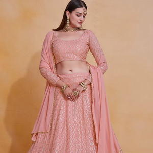 ชุดเลเฮนกาผ้าจอร์เจตต์เทียม พร้อมงานปักดิ้นด้ายซารีแบบเรียงเส้น กระโปรงทรงบานแบบยังไม่เย็บติด  พร้อมเสื้อแบบกึ่งสำเร็จรูปที่ดูหรูหรา และผ้าคลุมไหล่ - Product Image 1