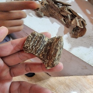 The Elegant Touch of 100% Natural Pure Agarwood <b>Oud</b> Chips Huy Phat - Product Image 5