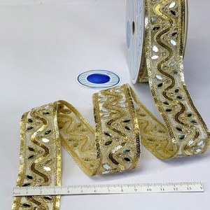 Tela de encaje de espejo de lujo con bordado intrincado Envío rápido Encaje de bordado de espejo hecho a mano Ideal para étnico - Product Image 3