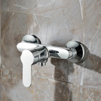 Mitigeur de douche en cuivre à poignée unique Robinet de douche en laiton Eau chaude et froide Robinet de douche de salle de bain Appartement Hôtel Bain