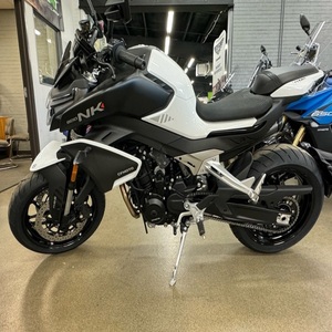 NUEVO MODELO EU 2025 Oferta de Nuevos Modelos de Motocicletas 2024 CF - MOTOS 800NK 1000-1500cc Todoterreno/Carretera - Product Image 3