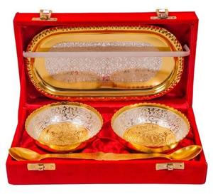 Best Selling Brass <b>Bowl</b> Set With Tray & Spoons Gold Style <b>Metal</b> <b>Bowl</b> & Spoon Set Attractive - Product Image 5