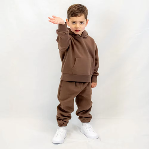 Conjunto de Sudadera con Capucha y Pantalones Deportivos para Niños, con Logotipo Personalizado, Traje de Dos Piezas para Niños Pequeños, Sudadera con Capucha y Pantalones a Juego - Product Image 4
