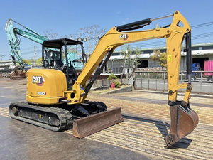 Mini-excavatrice compacte sur chenilles diesel hydraulique Cat 305E2 CR de 4 à 5 tonnes, 40,2 CV, neuve ou d'occasion de haute qualité, à vendre - Product Image 2