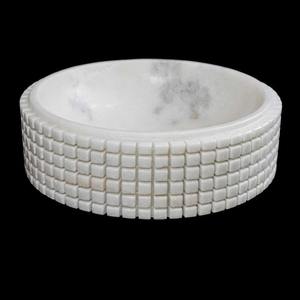 Bol décoratif en pierre blanche naturelle avec base en marbre solide pour la décoration de maison de luxe, centre de table accent sur le plateau de fruits - Product Image 4