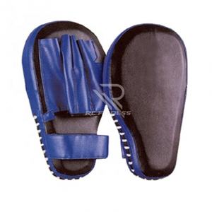 แผ่นรองซ้อมมวยไทย Gold Punch MMA Focus Pads สำหรับฝึกซ้อมชกเตะและต่อยมวย - Product Image 5