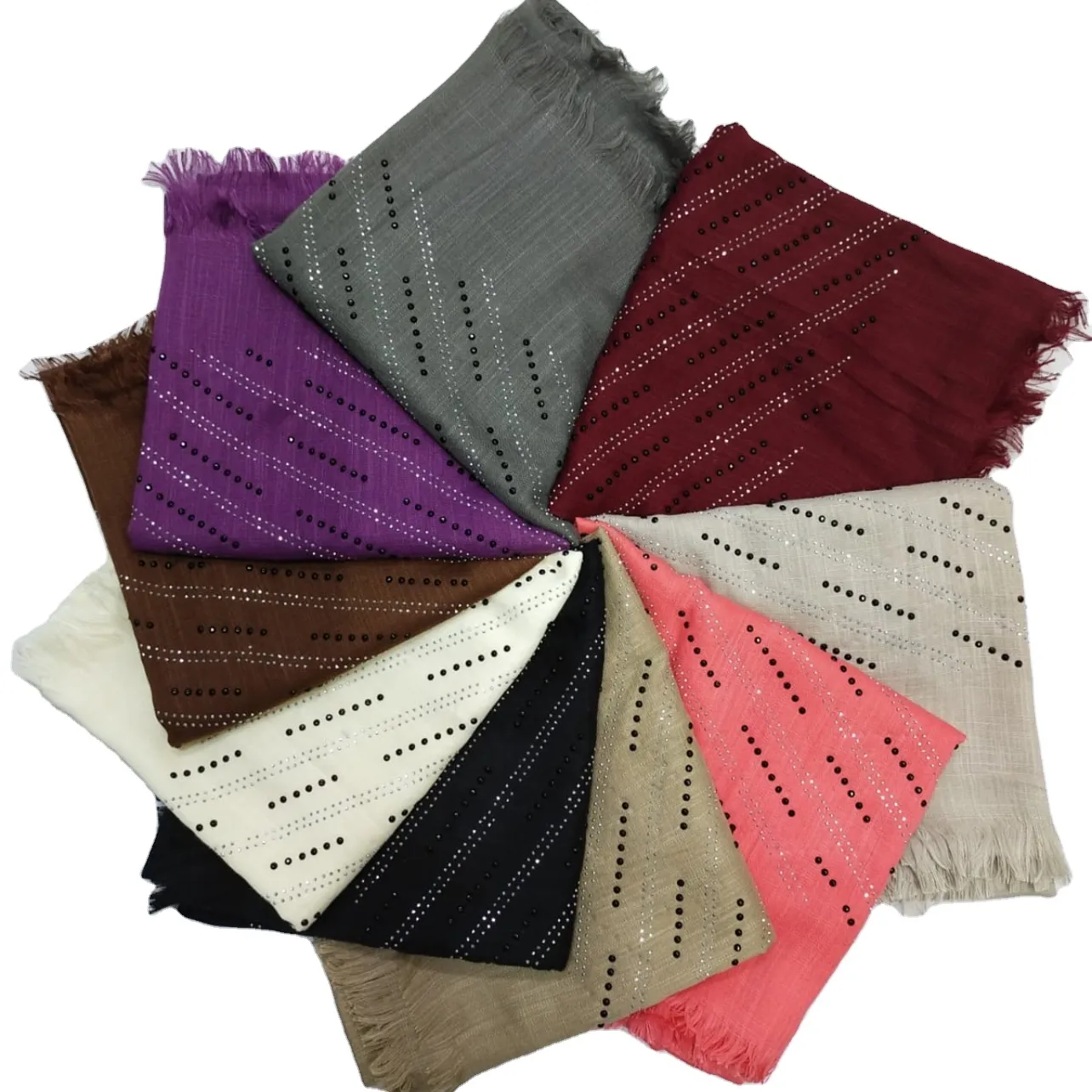 Hijab et écharpes de qualité supérieure pour dames en jersey de soie et cachemire pour pelouse en mousseline de soie à sertir en coton dans plusieurs styles et types