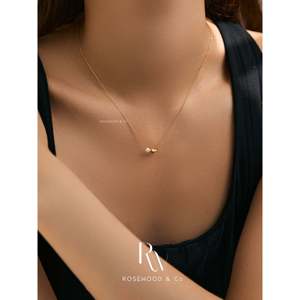 สร้อยคอจี้รูปโลมาและวาฬชุบทองทันสมัย พร้อมไข่มุกลอยน้ำ ไม่หมอง สำหรับเป็นของขวัญเพื่อนหรือของขวัญสำหรับเธอ - Product Image 5