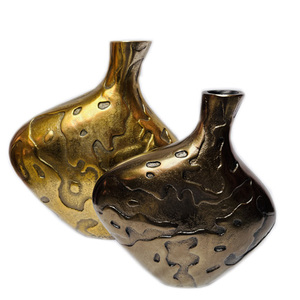 Aluminium Metal Flower <b>Vase</b> Stylish Home Decor with <b>Unique</b> Metal Durable Design Modern Luxury <b>Vases</b> for Indoor and Outdoor Use - Product Image 6