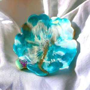 Nouveau bol de service en résine design fait main rouge minimaliste d'une seule pièce avec une qualité et un matériau supplémentaires à très faible coût - Product Image 3