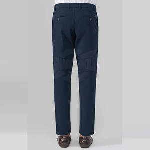 กางเกงผ้าฝ้ายผู้ชายดีไซน์ตรงแบบลำลองที่ยั่งยืนและมีสไตล์ผ้าใบสำหรับขายออนไลน์ - Product Image 2